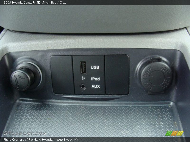 Silver Blue / Gray 2009 Hyundai Santa Fe SE