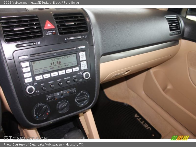 Black / Pure Beige 2008 Volkswagen Jetta SE Sedan