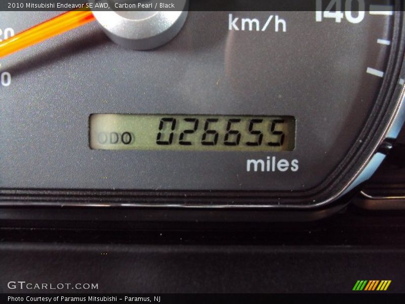 Carbon Pearl / Black 2010 Mitsubishi Endeavor SE AWD