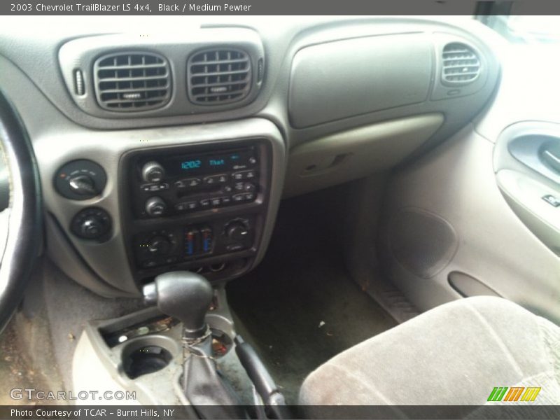 Black / Medium Pewter 2003 Chevrolet TrailBlazer LS 4x4