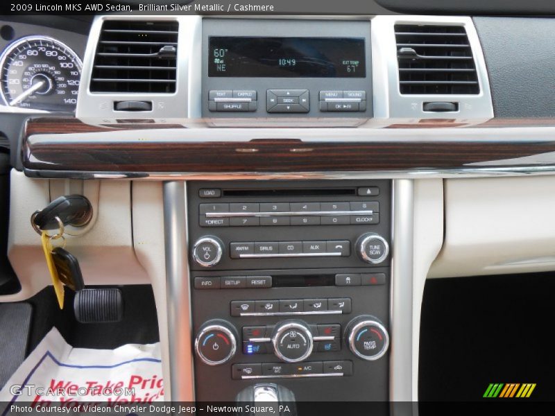 Brilliant Silver Metallic / Cashmere 2009 Lincoln MKS AWD Sedan