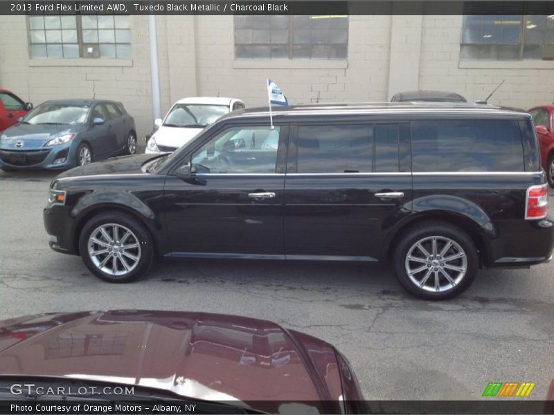 Tuxedo Black Metallic / Charcoal Black 2013 Ford Flex Limited AWD