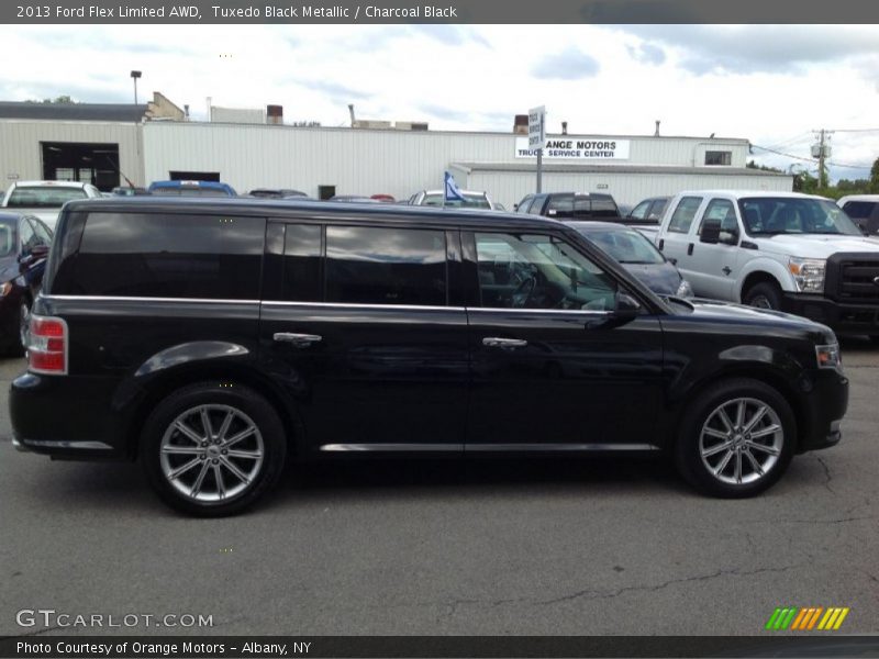 Tuxedo Black Metallic / Charcoal Black 2013 Ford Flex Limited AWD