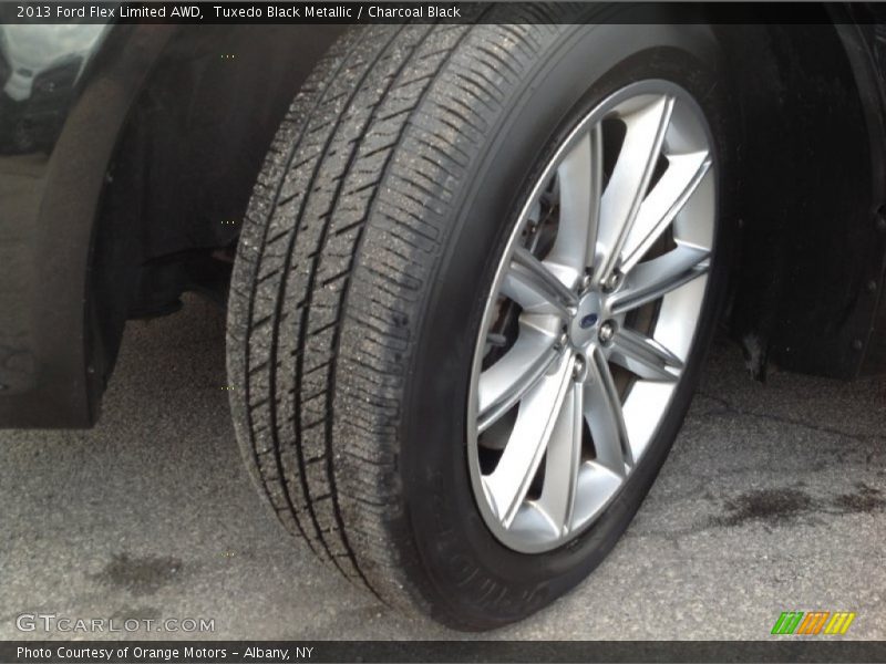 Tuxedo Black Metallic / Charcoal Black 2013 Ford Flex Limited AWD