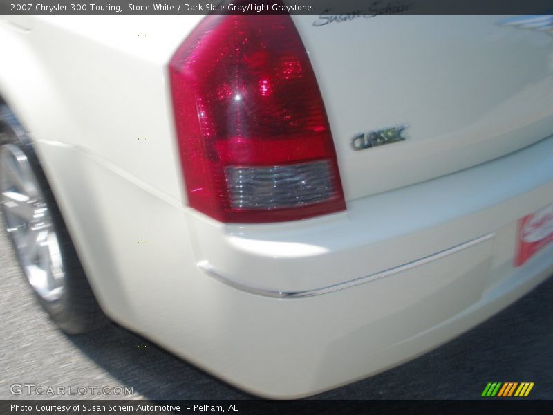 Stone White / Dark Slate Gray/Light Graystone 2007 Chrysler 300 Touring