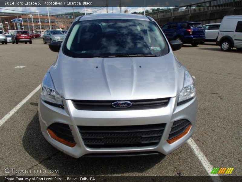 Ingot Silver / Charcoal Black 2014 Ford Escape S