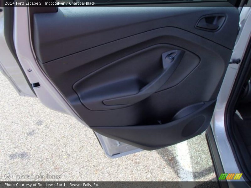 Ingot Silver / Charcoal Black 2014 Ford Escape S