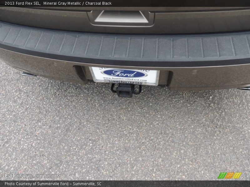 Mineral Gray Metallic / Charcoal Black 2013 Ford Flex SEL