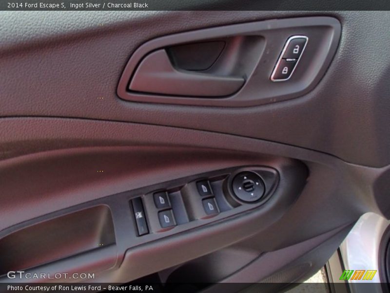 Ingot Silver / Charcoal Black 2014 Ford Escape S