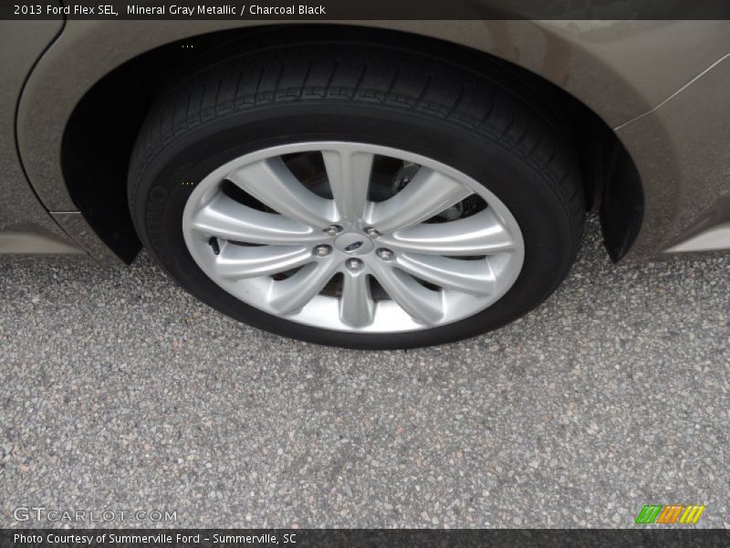 Mineral Gray Metallic / Charcoal Black 2013 Ford Flex SEL