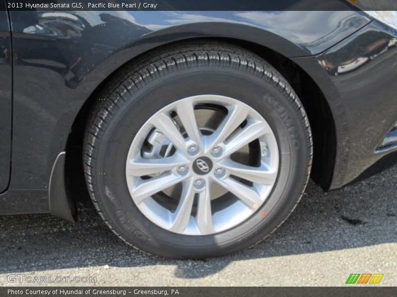 Pacific Blue Pearl / Gray 2013 Hyundai Sonata GLS