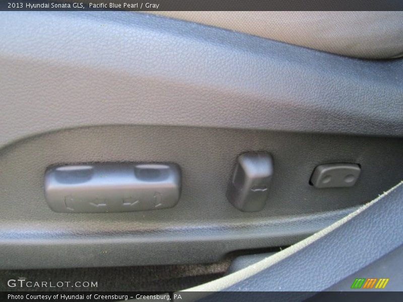 Pacific Blue Pearl / Gray 2013 Hyundai Sonata GLS