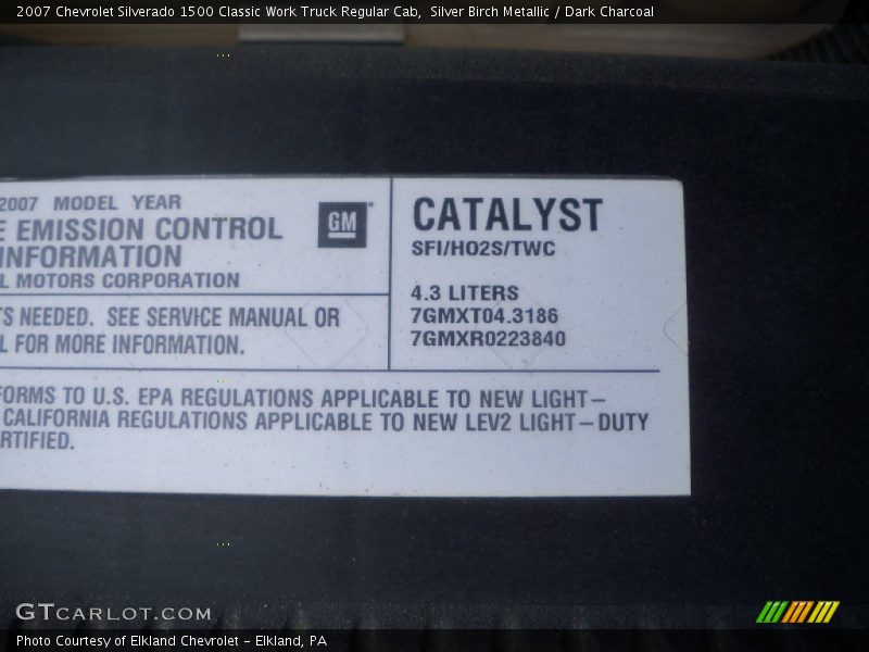 Silver Birch Metallic / Dark Charcoal 2007 Chevrolet Silverado 1500 Classic Work Truck Regular Cab