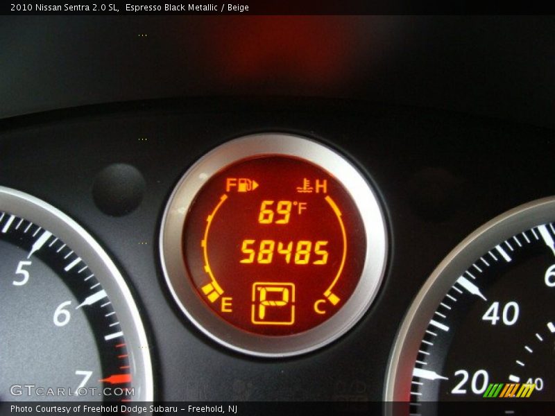 Espresso Black Metallic / Beige 2010 Nissan Sentra 2.0 SL