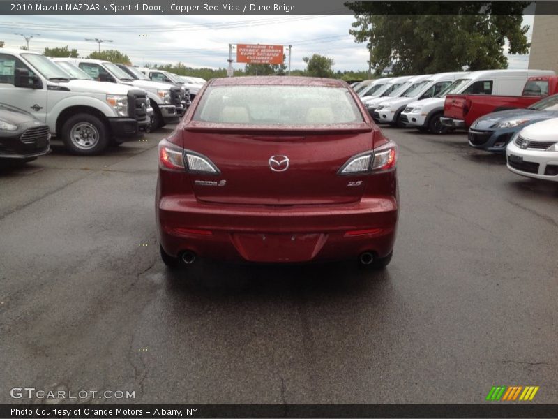 Copper Red Mica / Dune Beige 2010 Mazda MAZDA3 s Sport 4 Door