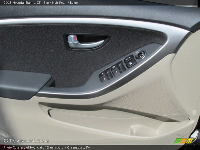 Black Noir Pearl / Beige 2013 Hyundai Elantra GT