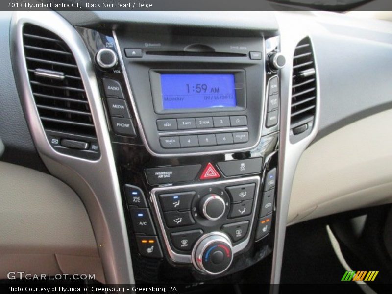 Black Noir Pearl / Beige 2013 Hyundai Elantra GT