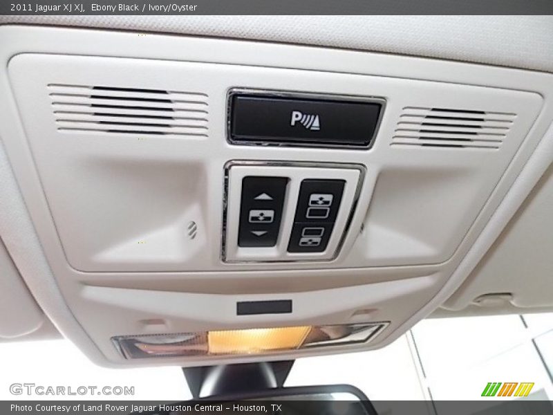 Ebony Black / Ivory/Oyster 2011 Jaguar XJ XJ
