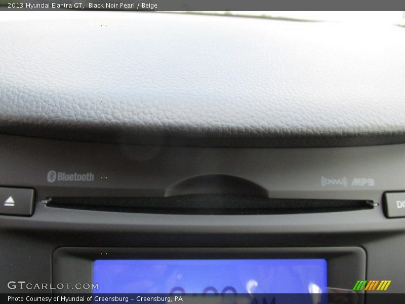 Black Noir Pearl / Beige 2013 Hyundai Elantra GT