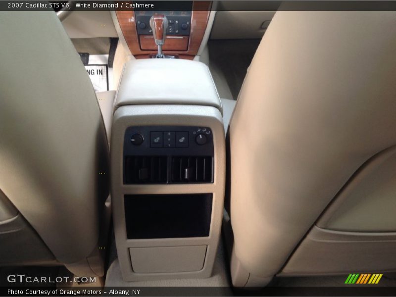 White Diamond / Cashmere 2007 Cadillac STS V6