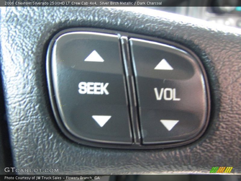 Silver Birch Metallic / Dark Charcoal 2006 Chevrolet Silverado 2500HD LT Crew Cab 4x4