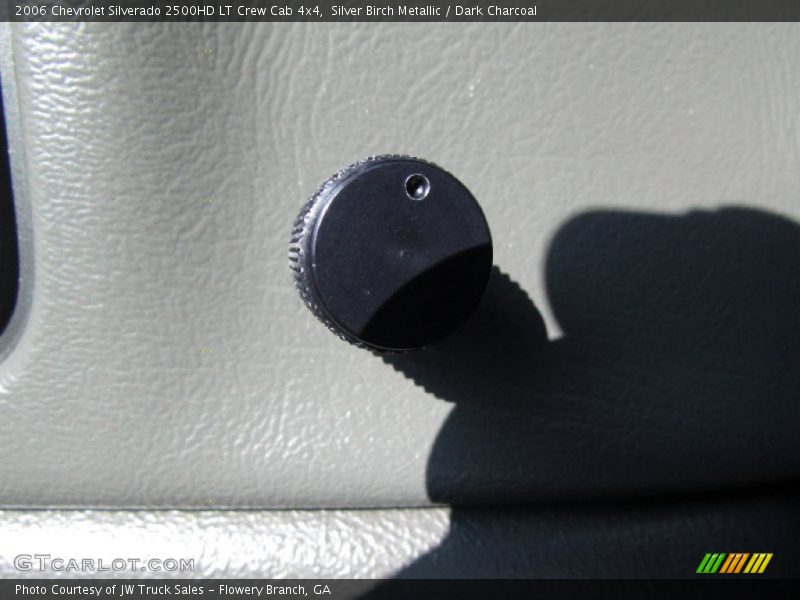 Silver Birch Metallic / Dark Charcoal 2006 Chevrolet Silverado 2500HD LT Crew Cab 4x4