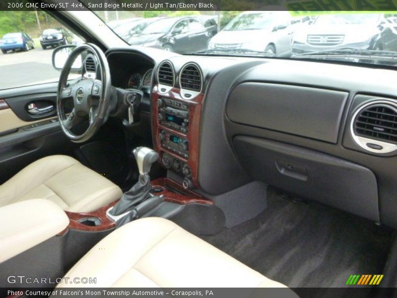 Sand Beige Metallic / Light Tan/Ebony Black 2006 GMC Envoy SLT 4x4