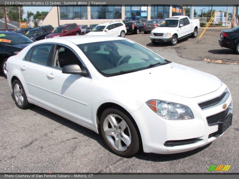 Front 3/4 View of 2010 Malibu LS Sedan
