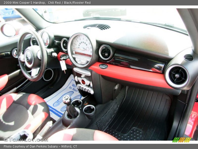 Chili Red / Black/Rooster Red 2009 Mini Cooper S Hardtop