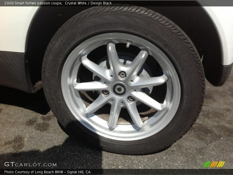 Crystal White / Design Black 2009 Smart fortwo passion coupe