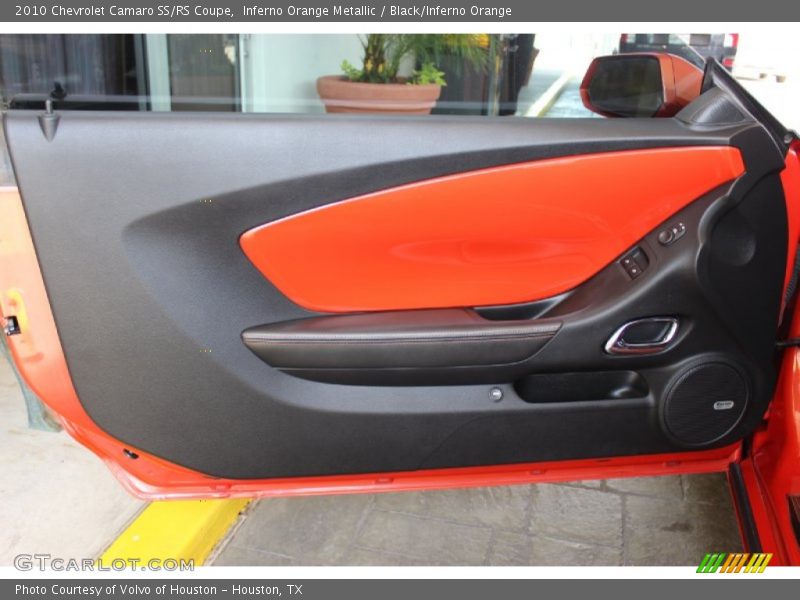 Door Panel of 2010 Camaro SS/RS Coupe