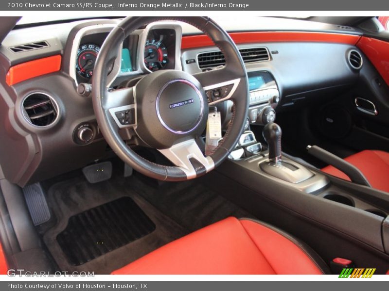 Dashboard of 2010 Camaro SS/RS Coupe