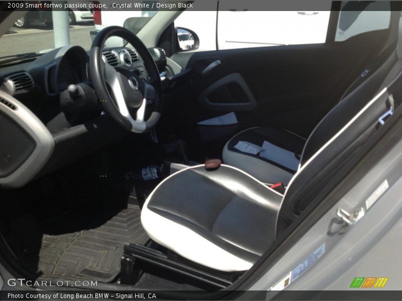 Crystal White / Design Black 2009 Smart fortwo passion coupe