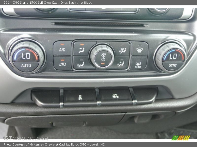 Onyx Black / Jet Black 2014 GMC Sierra 1500 SLE Crew Cab