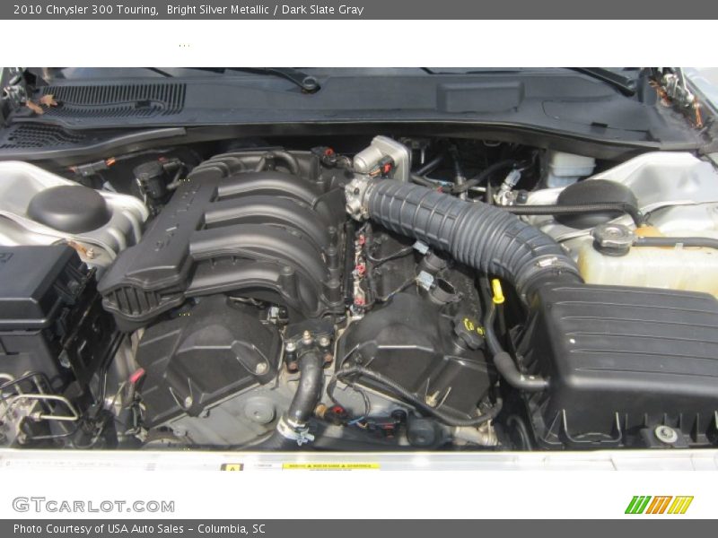 Bright Silver Metallic / Dark Slate Gray 2010 Chrysler 300 Touring