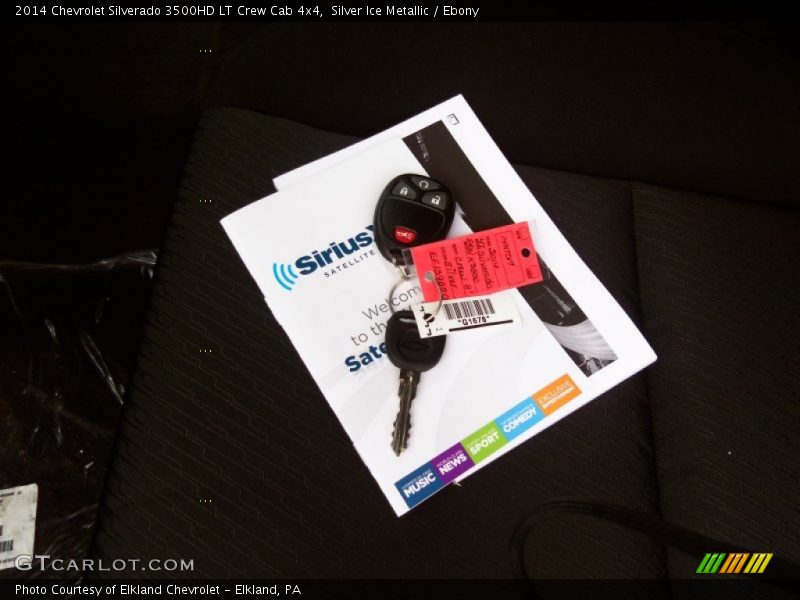Silver Ice Metallic / Ebony 2014 Chevrolet Silverado 3500HD LT Crew Cab 4x4
