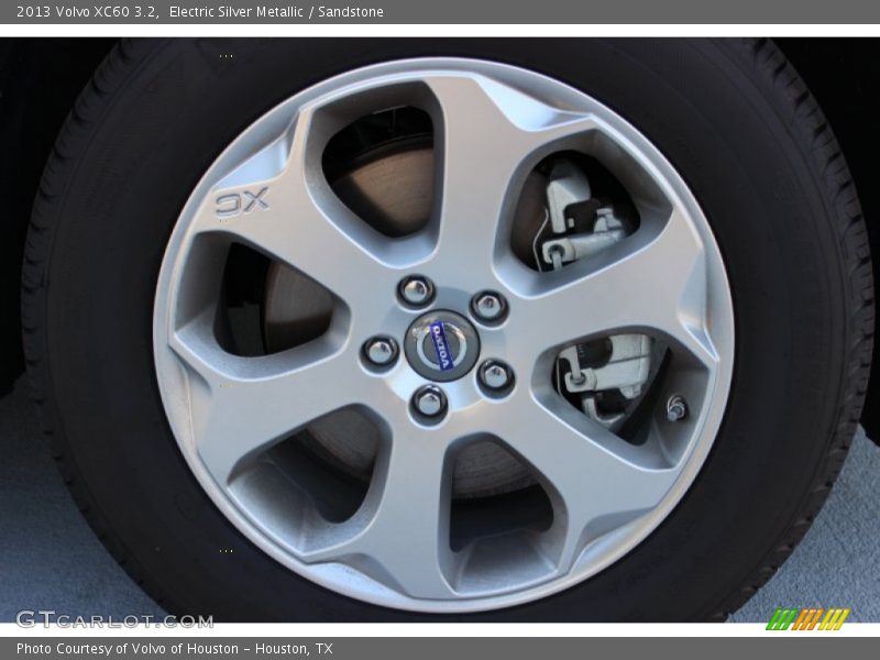 Electric Silver Metallic / Sandstone 2013 Volvo XC60 3.2