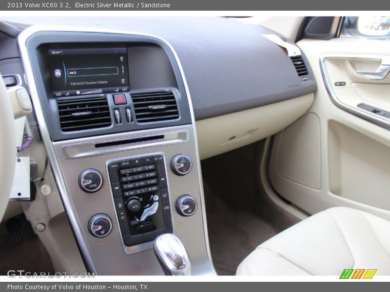 Electric Silver Metallic / Sandstone 2013 Volvo XC60 3.2