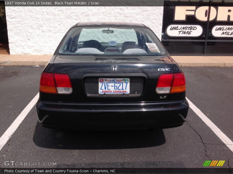 Black Pearl Metallic / Gray 1997 Honda Civic LX Sedan