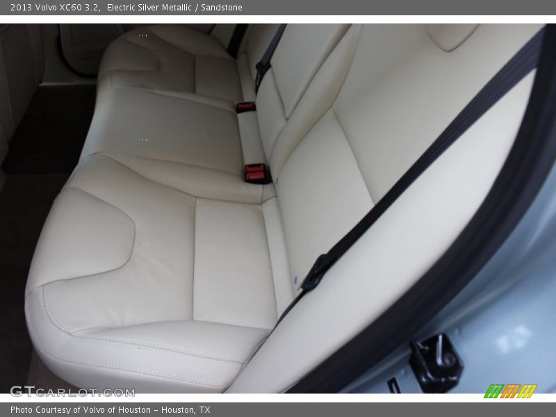 Electric Silver Metallic / Sandstone 2013 Volvo XC60 3.2