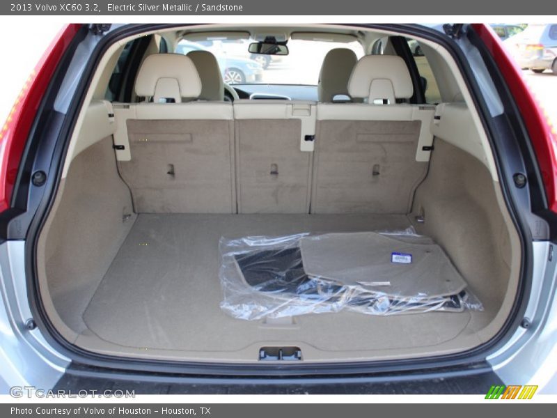 Electric Silver Metallic / Sandstone 2013 Volvo XC60 3.2
