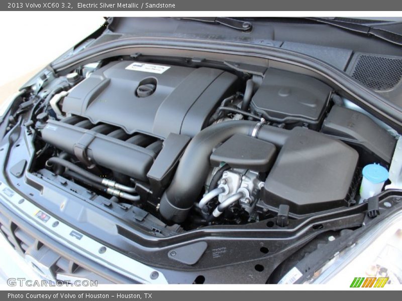 Electric Silver Metallic / Sandstone 2013 Volvo XC60 3.2