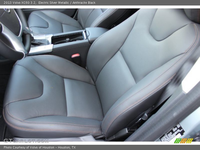 Electric Silver Metallic / Anthracite Black 2013 Volvo XC60 3.2