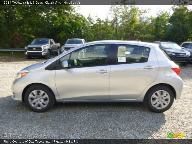 Classic Silver Metallic / Ash 2014 Toyota Yaris L 5 Door
