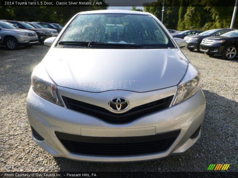 Classic Silver Metallic / Ash 2014 Toyota Yaris L 5 Door