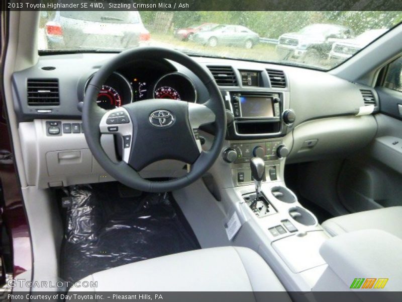 Sizzling Crimson Mica / Ash 2013 Toyota Highlander SE 4WD