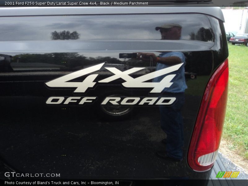Black / Medium Parchment 2001 Ford F250 Super Duty Lariat Super Crew 4x4
