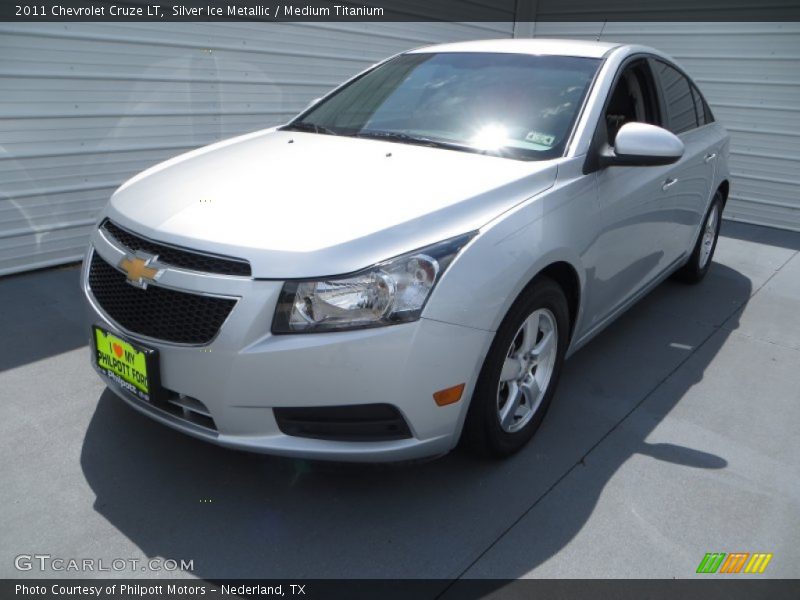 Silver Ice Metallic / Medium Titanium 2011 Chevrolet Cruze LT