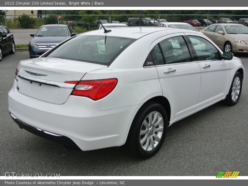 Bright White / Black 2013 Chrysler 200 Limited Sedan