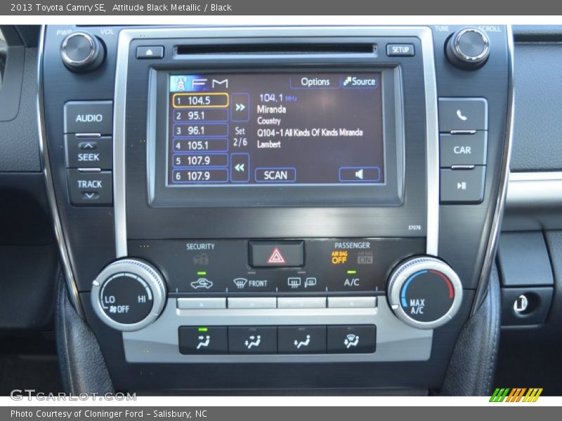 Attitude Black Metallic / Black 2013 Toyota Camry SE